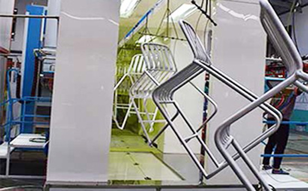 山东喷塑过程中二次喷漆工件出现雪花的原因